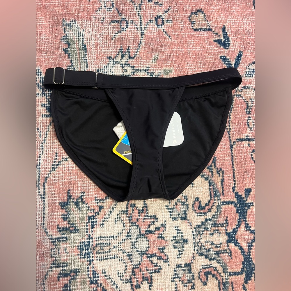 Fabletics Meg Bikkni Bottom Black